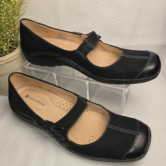NATURALIZER DAILY BLACK SUEDE LEATHER MARY JANE CASUAL WOMENS SIZE 9.5 - Picture 2 of 9